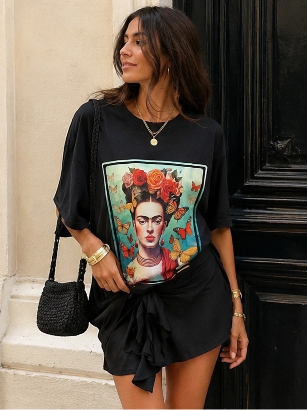 Frida Kahlo fashionable famous artist woman face in painting Atumn🍁